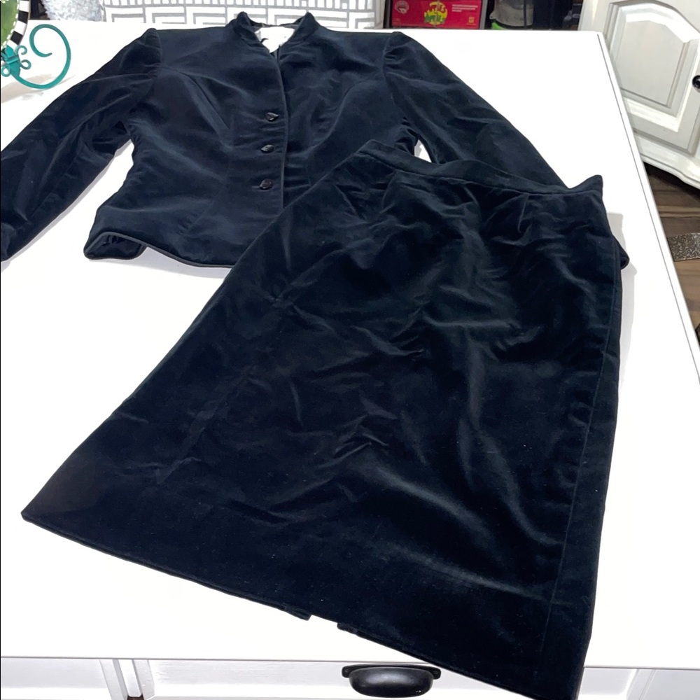 Classic Black Velvet Two-Piece Dress Set - Women's Skirt and Jacket